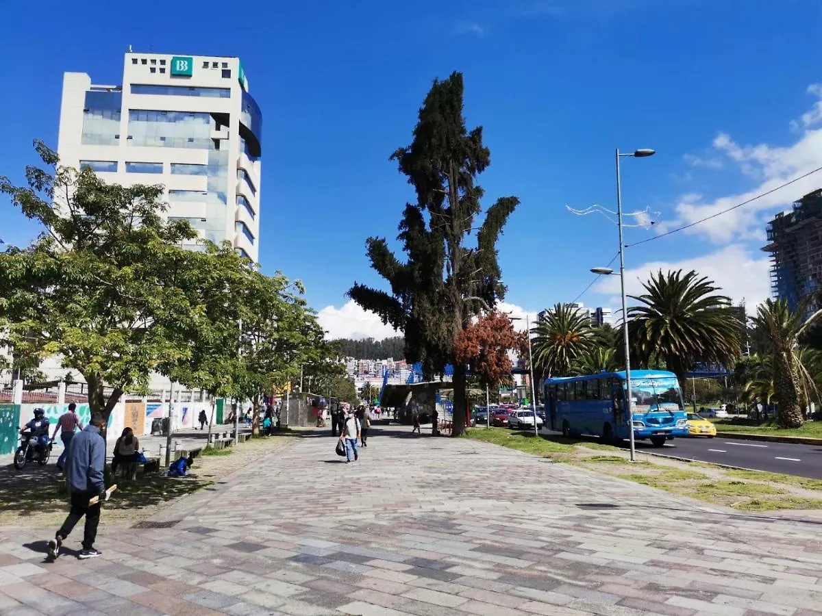 Suite Estudio Quito 0*,  Ecuador